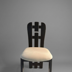 The Zaria Sculptural Chair